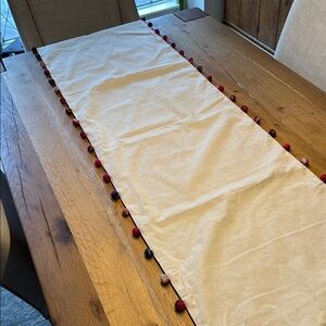 Like New Pottery Barn Tartan Ball Holiday Table Runner